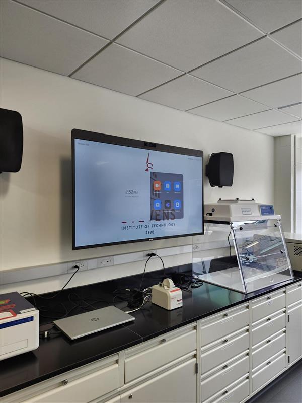 Stevens Institute of Technology Lab with D7X all-in-one board